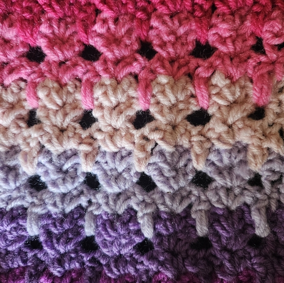 Handmade Youth Cat Scarf - Picture 2 of 3